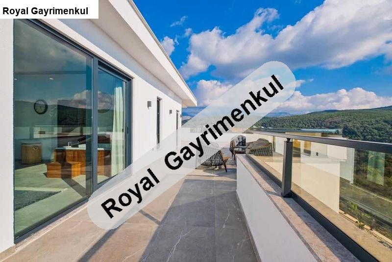 Kaş patara dubleks eşyalı villa